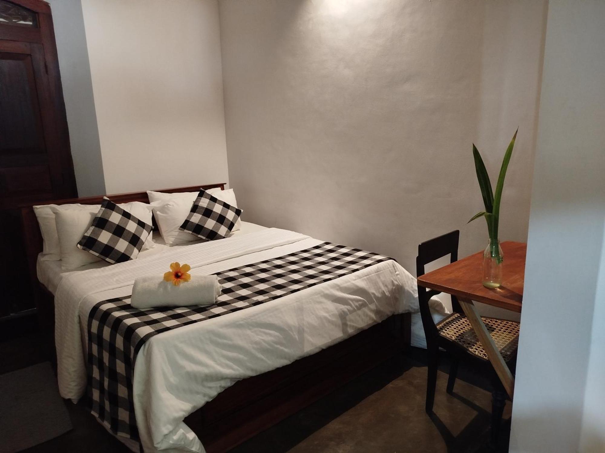 Villa Risithenmi Ahangama Buitenkant foto